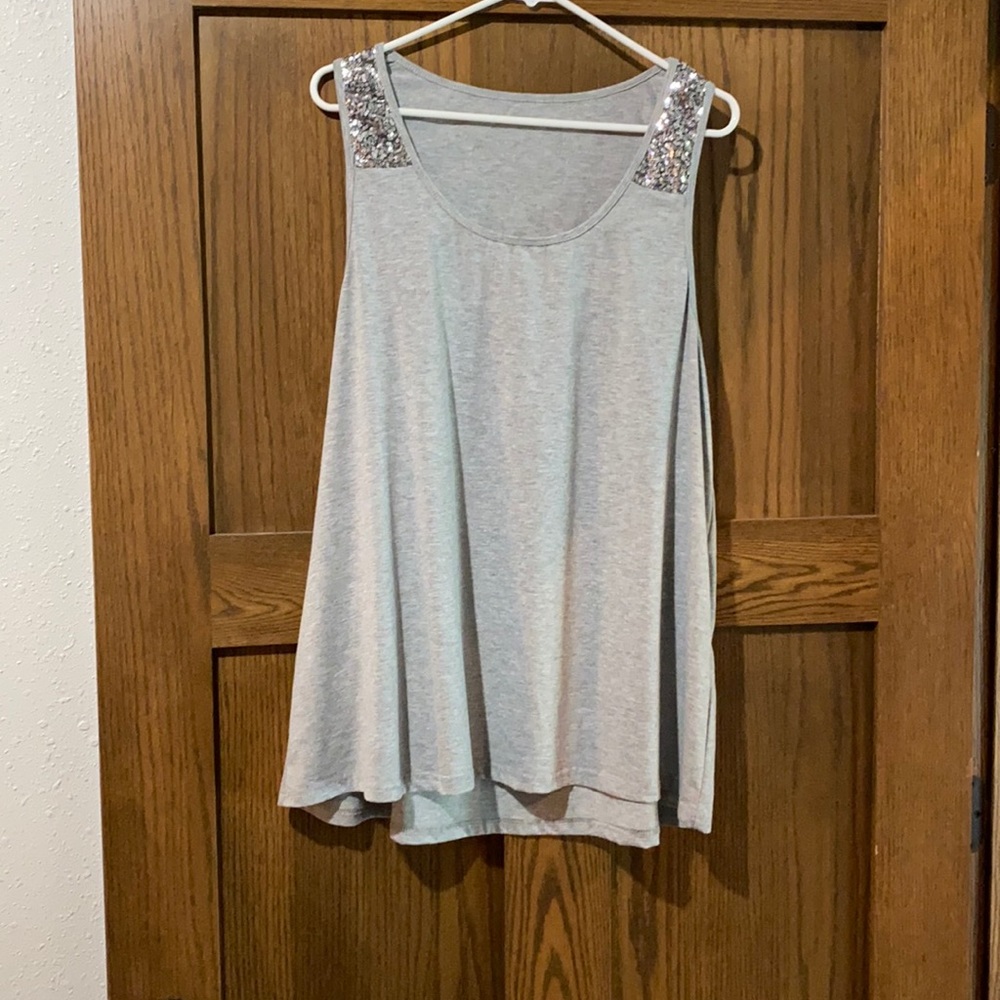 Sparkly gray and silver tank top 2X